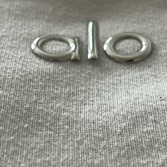 Alo Yoga Accolade Crew Neck Pullover - Picture 6 of 11
